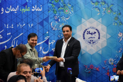 نشست خبری رئیس جهاددانشگاهی استان بوشهر با اصحاب رسانه به مناسبت سالگرد تاسیس این نهاد انقلابی و روز خبرنگار