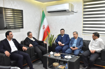 نشست مشترک مدیران جهاددانشگاهی و شرکت پازارگاد با هدف بررسی راهکارهای توسعه آموزش‌های تخصصی و مهارتی